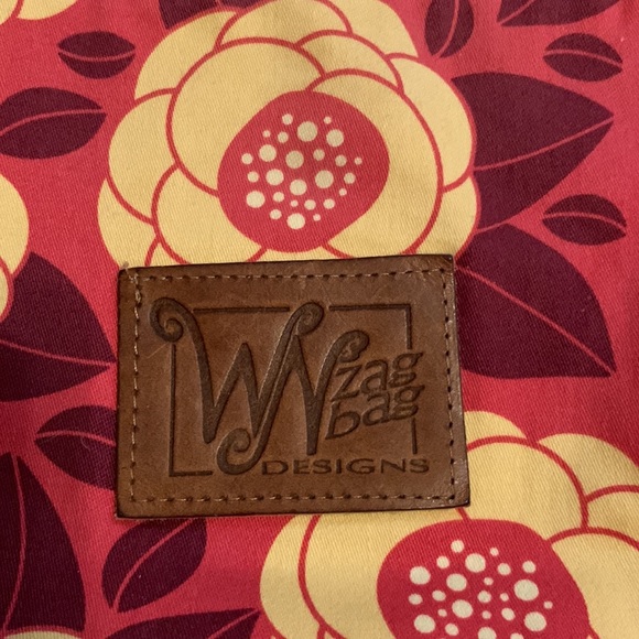 Custom-Designed Zag Bag Brand Small Crossbody Purse - Picture 4 of 8